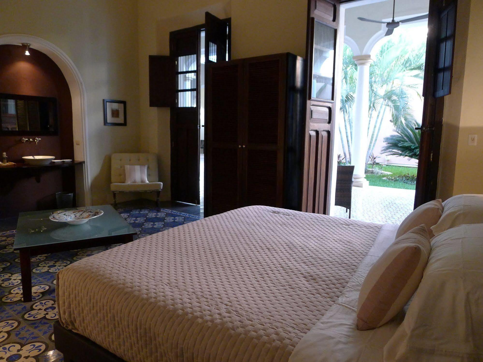 Decu Downtown Hotell Mérida Eksteriør bilde
