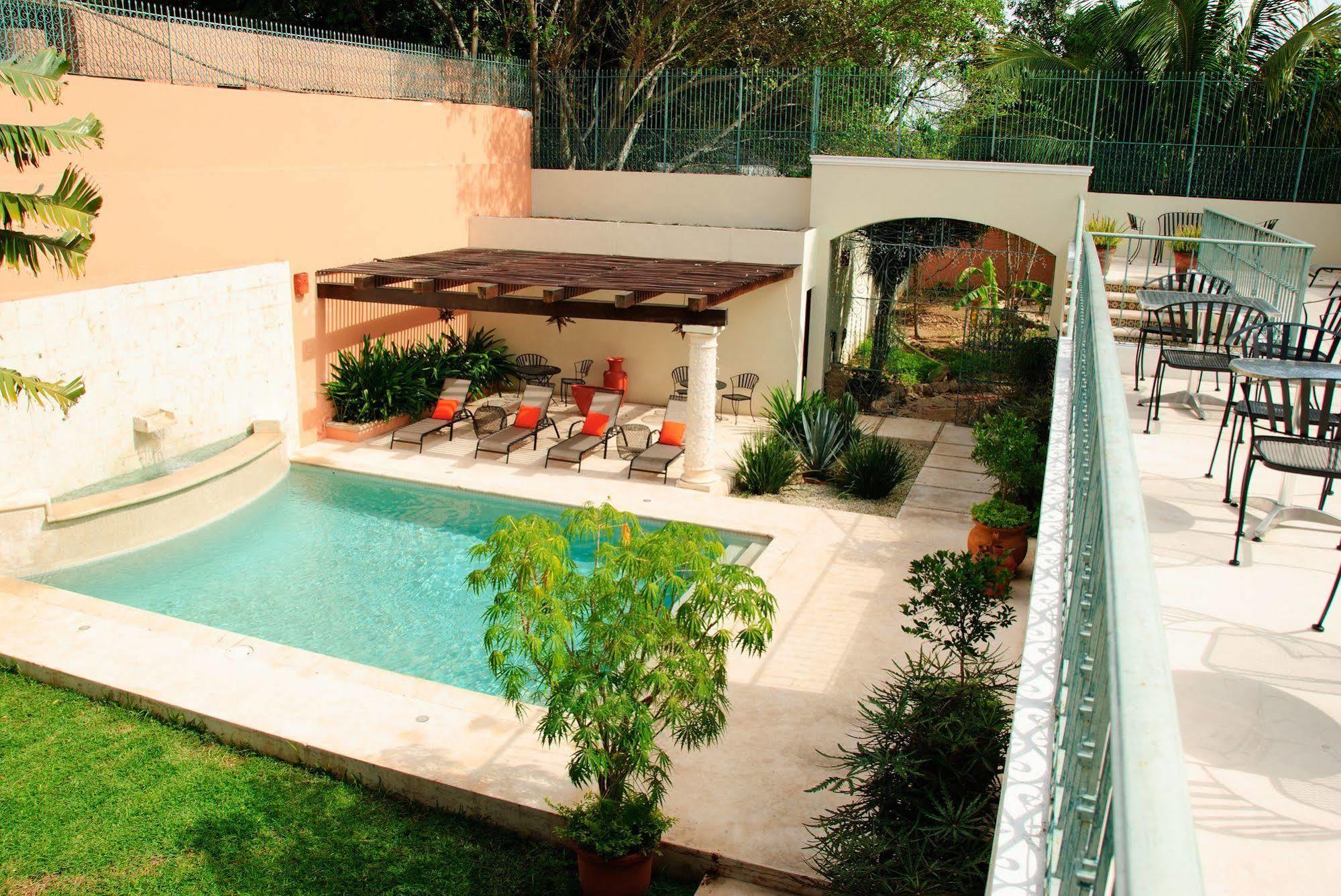 Decu Downtown Hotell Mérida Eksteriør bilde