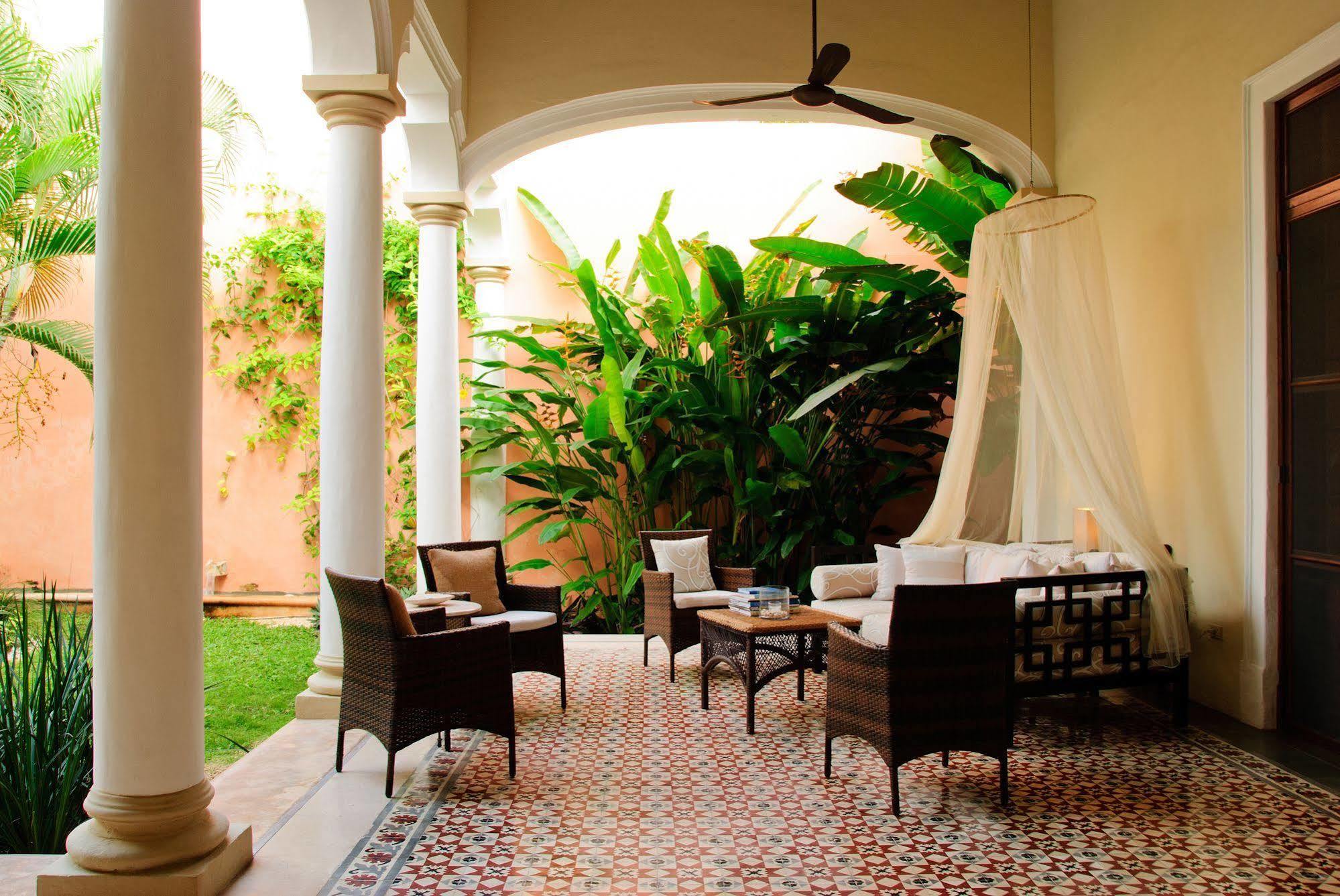 Decu Downtown Hotell Mérida Eksteriør bilde